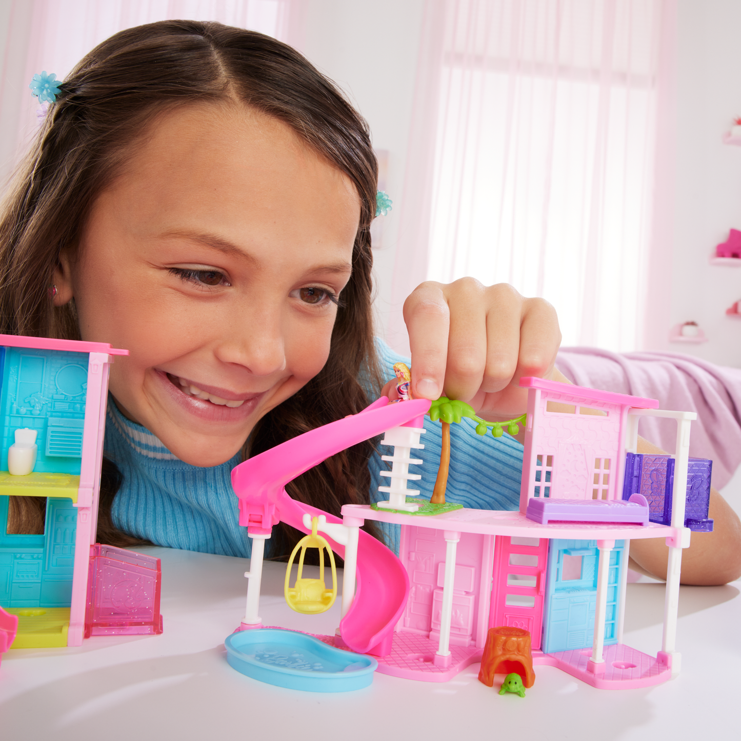Barbie Mini BarbieLand Casa de Mu?ecas de los Sue?os